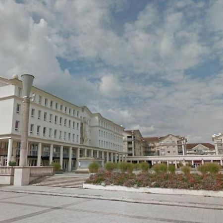 Cosy flat Apartment Биси Сен Жорж Екстериор снимка