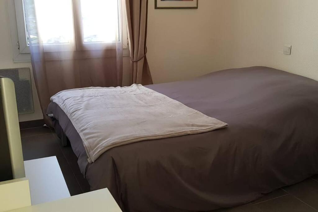 Cosy flat Apartment Биси Сен Жорж Екстериор снимка